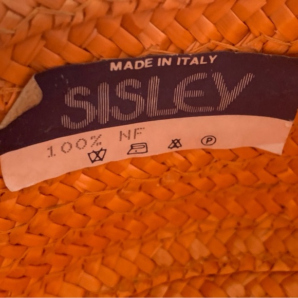 Sisley made In Italy orange straw hat. Adorned with orange straw bow Never Worn - Picture 4 of 4